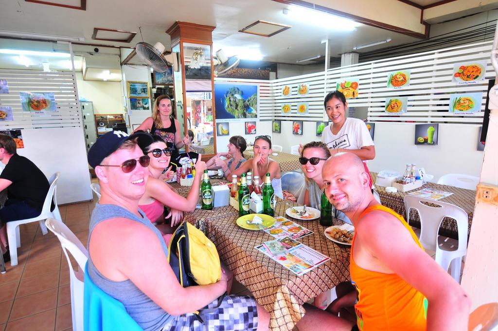 October Hostel Islas Phi Phi Habitación foto
